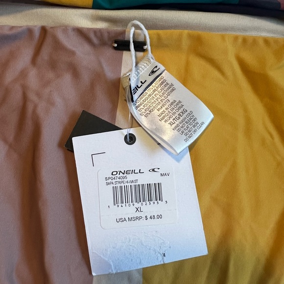 NWT. O’Neill bathing suit bottoms. Very stretchy. XL. - Picture 5 of 5